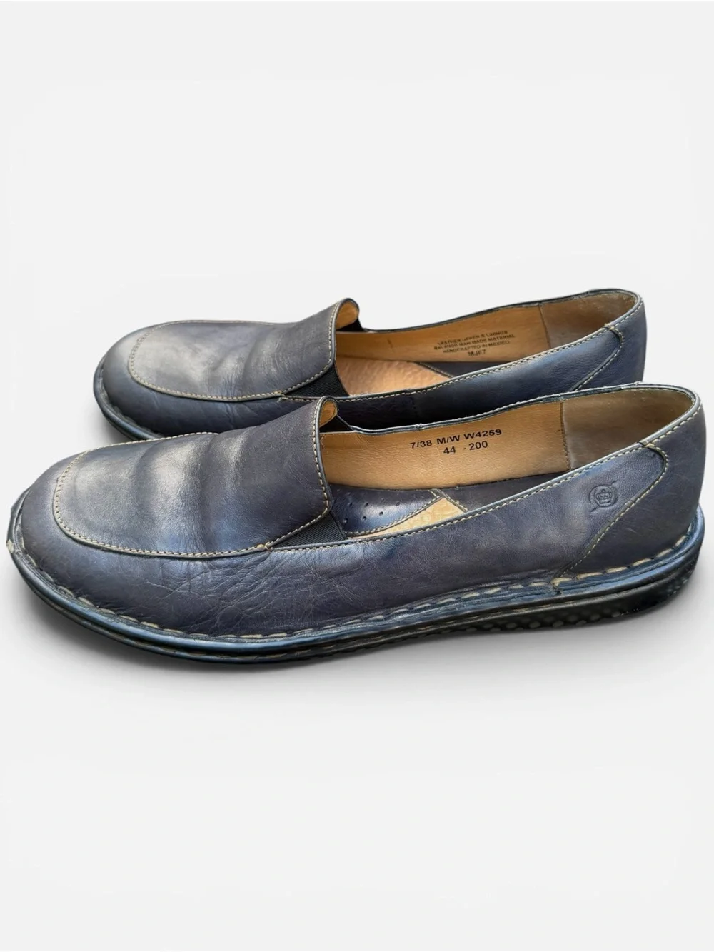 Born Navy Blue Leather Slip On Loafers Comfort Walking Shoes Women’s 7